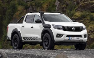 Nissan Navara AT32 Off-Roader by Arctic Trucks (D23) '2020
